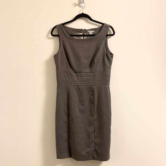 Dresses & Skirts - H&M beautiful work dress